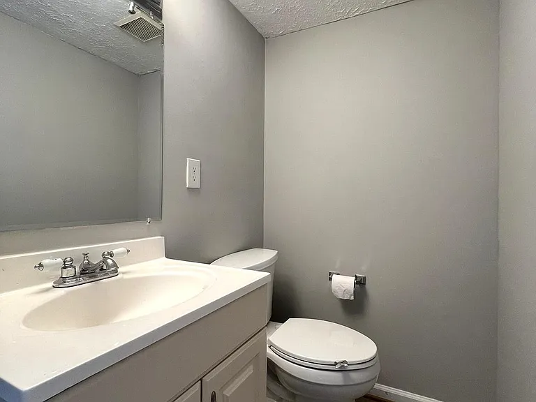 11020 Outpost Dr — Photo 11