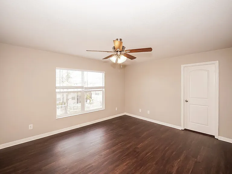 11711 Tempest Harbor Loop — Photo 12