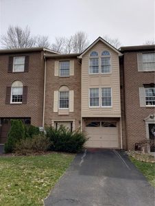 42 Unity Sq, Greensburg, PA, 15601