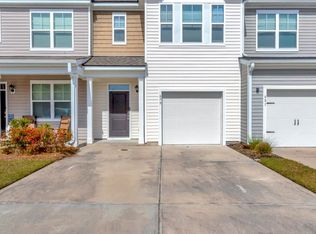 679 Hilchot Dr, Summerville, SC 29486