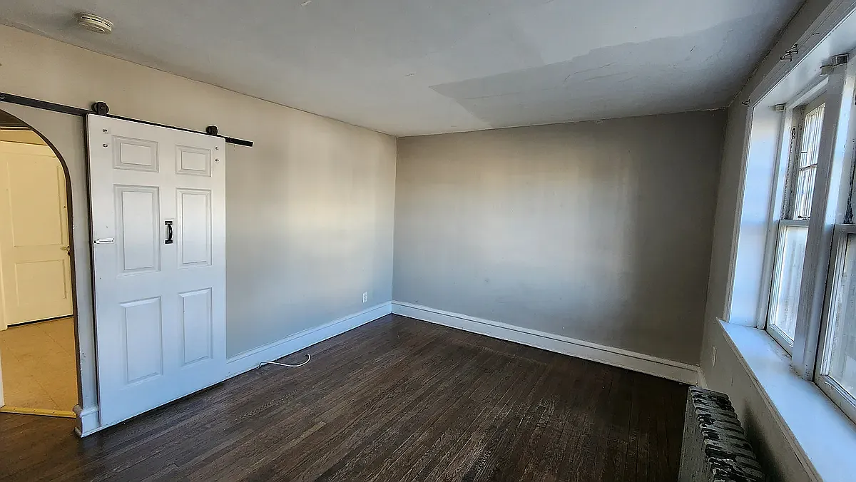 2 bed, $1,725 — Photo 1