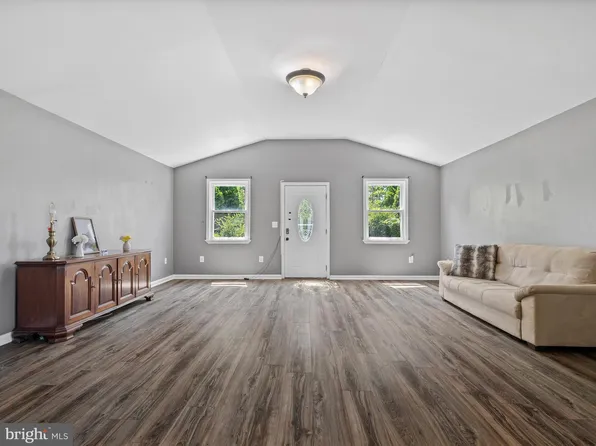 1930 Old Sulphur Spring Rd, Halethorpe, MD 21227