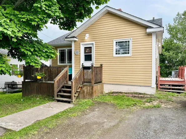 39 Crescent Heights, Grand Falls-Windsor, NL A2A1L2