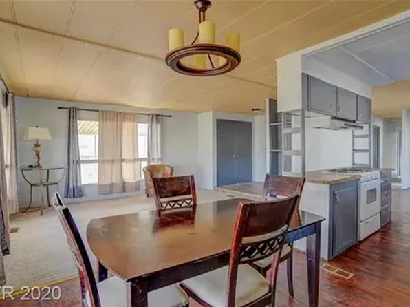 3595 Huerta Dr, Las Vegas, NV 89121