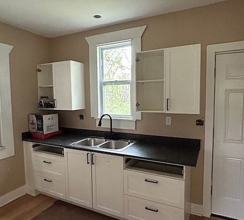 4th image of 1312 Chalmers Ave #1
