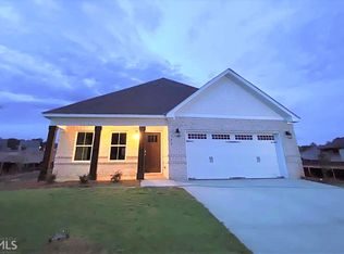 540 Lago Ct #148, Lagrange, GA 30241