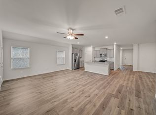 9733 Tinsley St, Aubrey, TX 76227