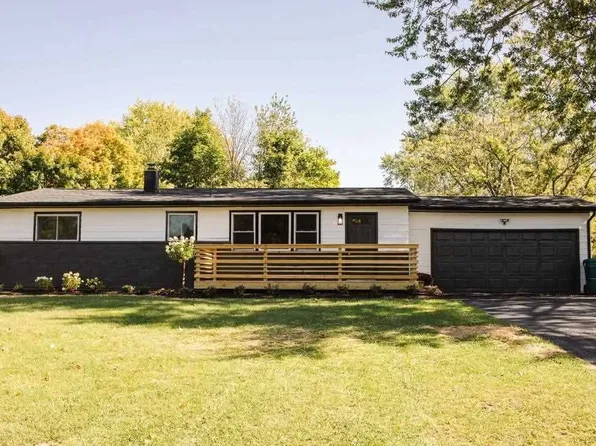 2923 Rolling Dr, Richmond, IN 47374