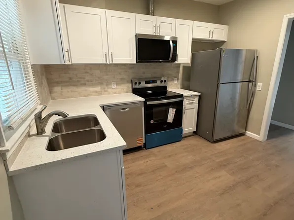 502 Lynch Ave NW, Atlanta, GA 30318