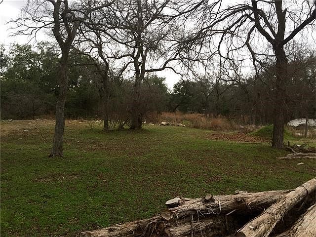 1st image of 2801 Kingscircle Dr