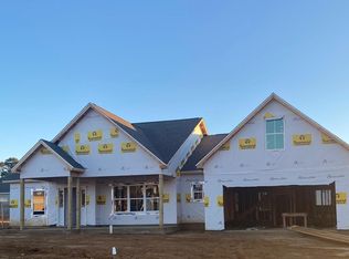 211 Mairead Dr, Dothan, AL 36301