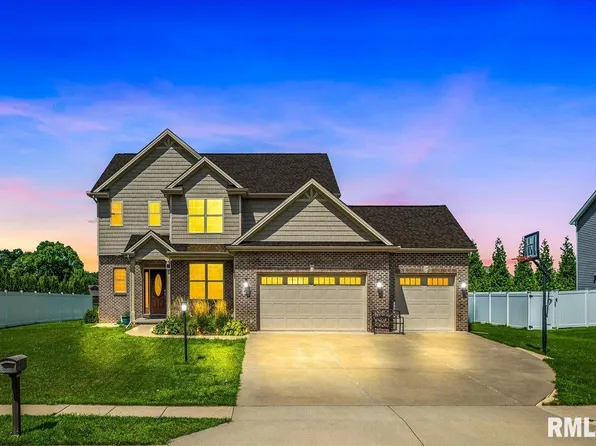 411 Garnet Dr, Morton, IL 61550