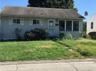 2664 Virginia Dr, New Kensington, PA