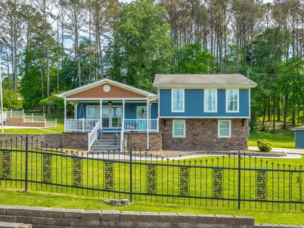 133 County Road 206, Bridgeport, AL 35740