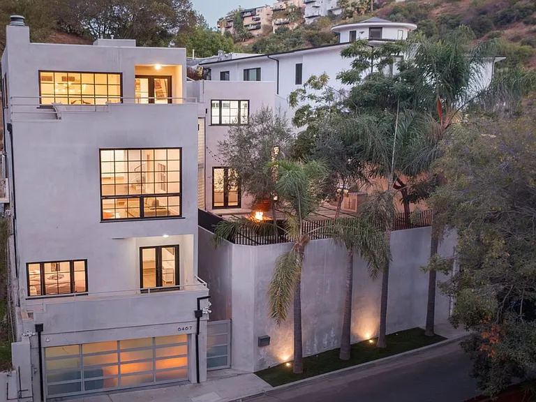 6467 Deep Dell Pl — Photo 1