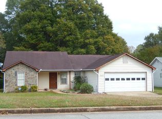 203 Deerfield Dr, Jonesboro, GA 30238
