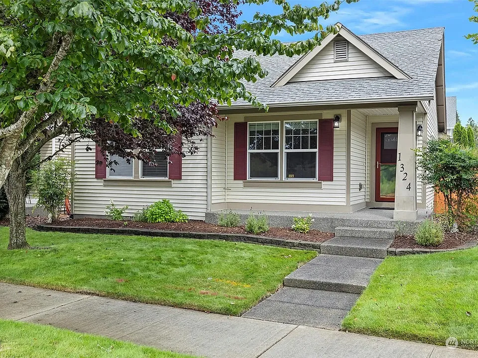 1324 Rowan Ct