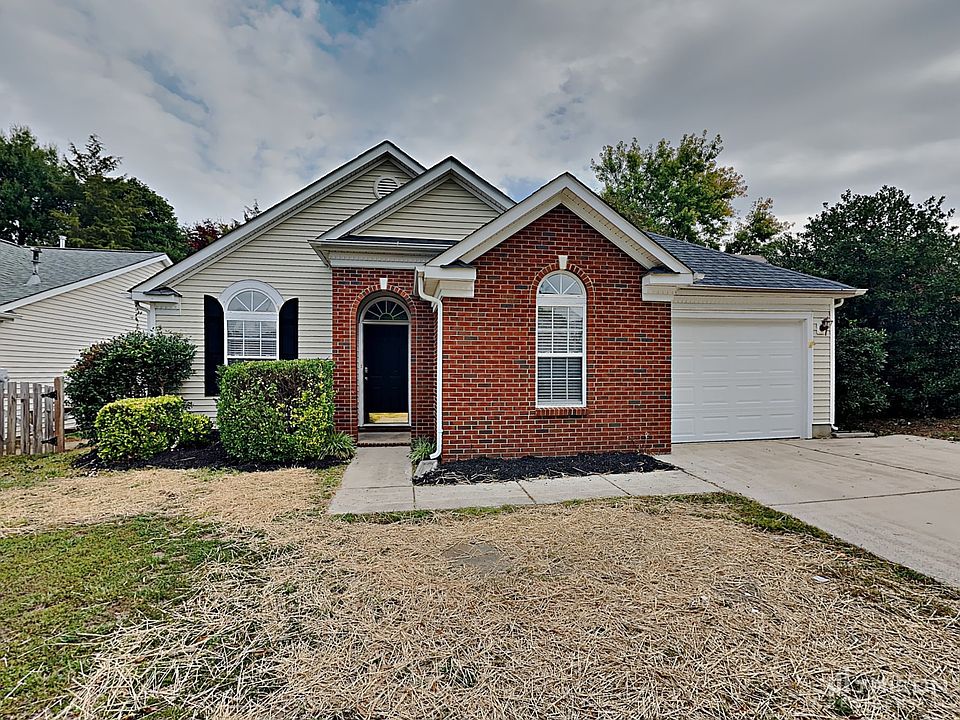 1st image of 12928 Planters Row Dr