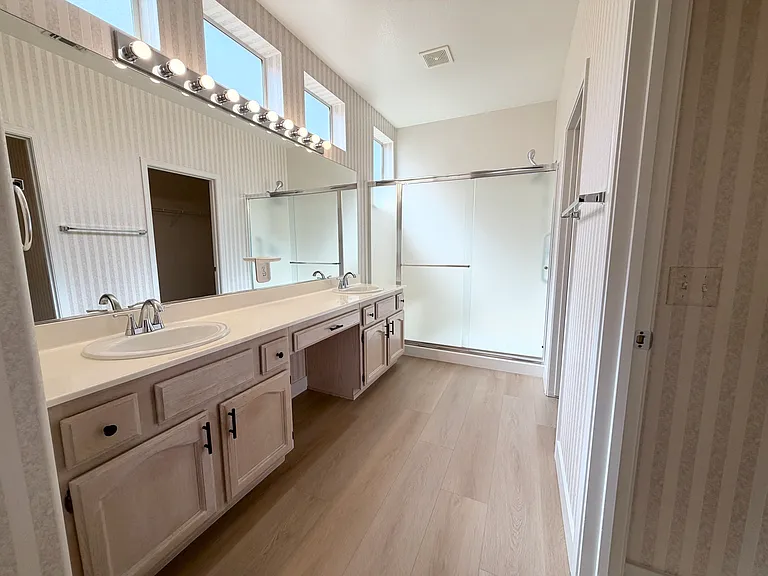 2021 Poppywood Ave — Photo 28