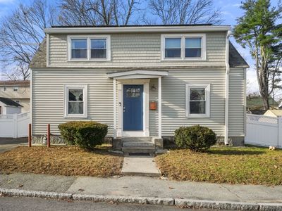 10 Pelham Ave, Methuen, MA, 01844