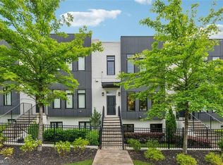 1106 Briar Cove Cir, Atlanta, GA 30329