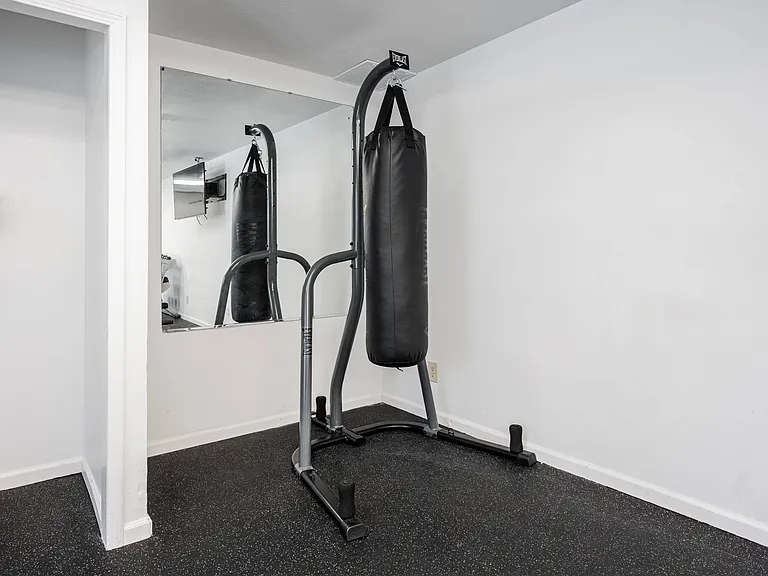Polo Run Apartments — Photo 57