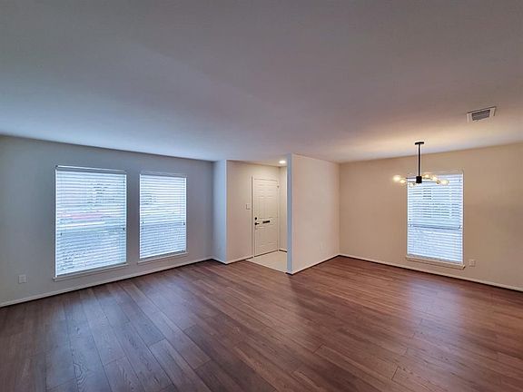 3rd image of 14515 Misty Meadow Ln
