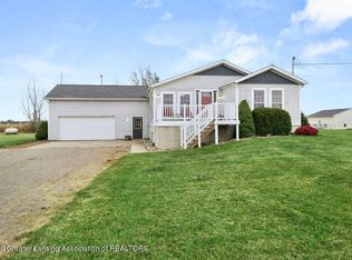 2044 N Watson Rd, Saint Johns, MI 48879