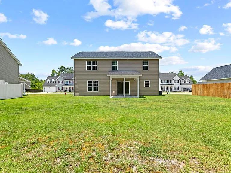 1109 Carteret Manor Dr — Photo 25