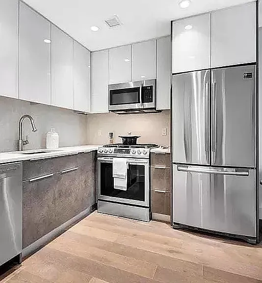 227 Lexington Ave #1301 — Photo 4