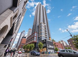 108 Peter St #803, Toronto, ON M5V 2G7