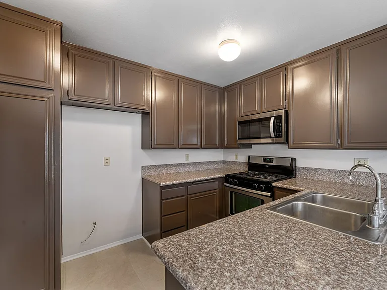 31461 Sundance Dr — Photo 7