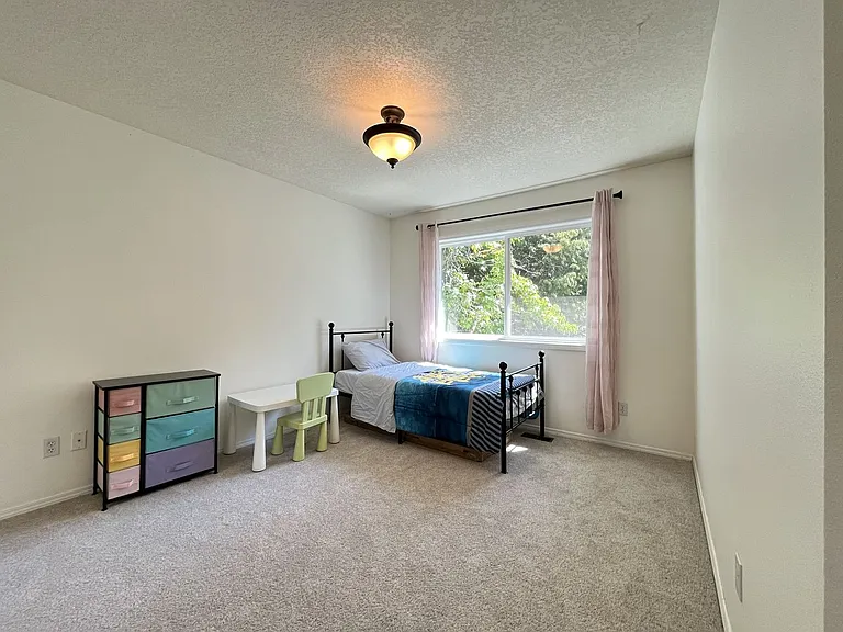14980 SW Chardonnay Ave — Photo 48