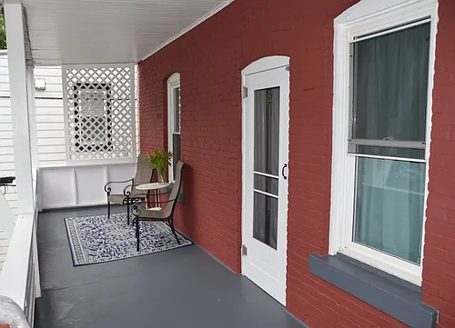 33 Main St #1 Photo 1