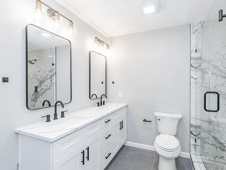 4015 Crown Shore Dr — Photo 26