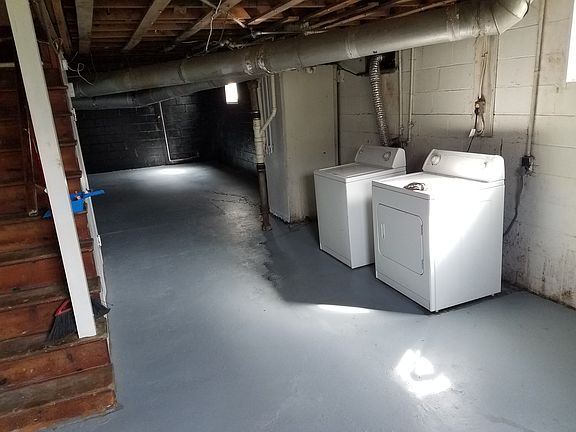 5th image of 4003 E 12th St