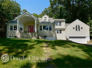 30 Cross Ridge Rd, Chappaqua, NY 10514