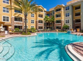 8539 Gate Pkwy #424, Jacksonville, FL 32216