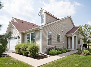 819 Bellevue Cir, Oswego, IL 60543