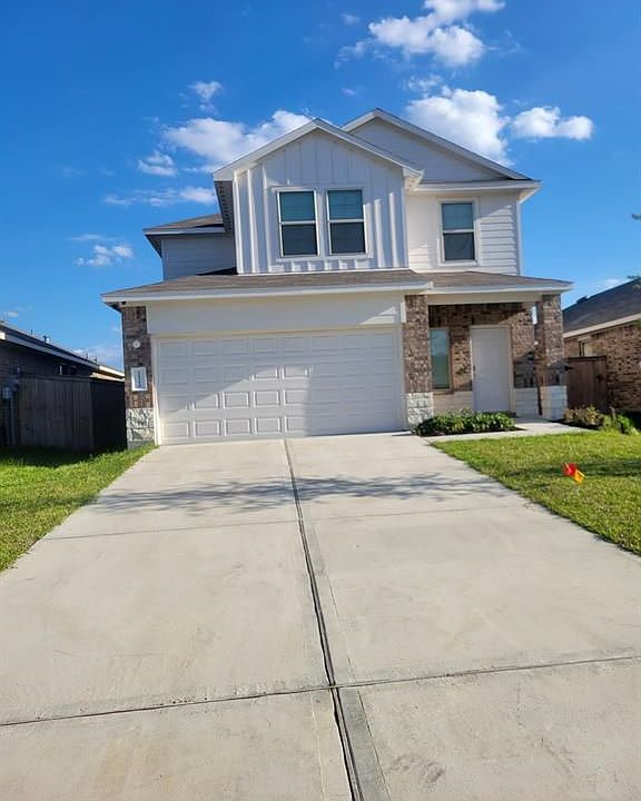 1st image of 21218 Alder Branch Ln