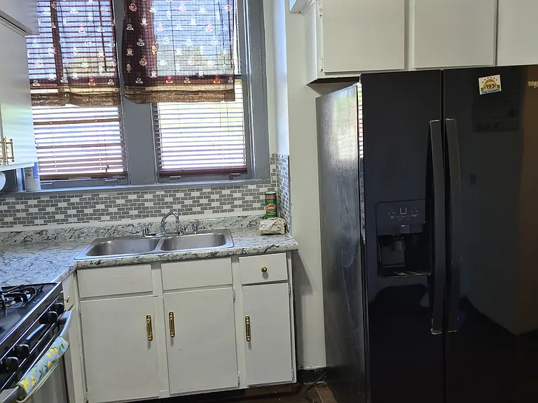 11608 S Artesian Ave #3 — Photo 6
