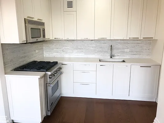 Rented by Brown Harris Stevens | media 13