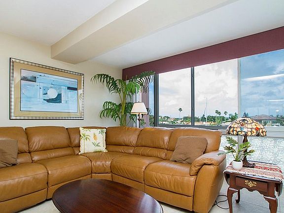 4th image of 31 Island Way APT 202