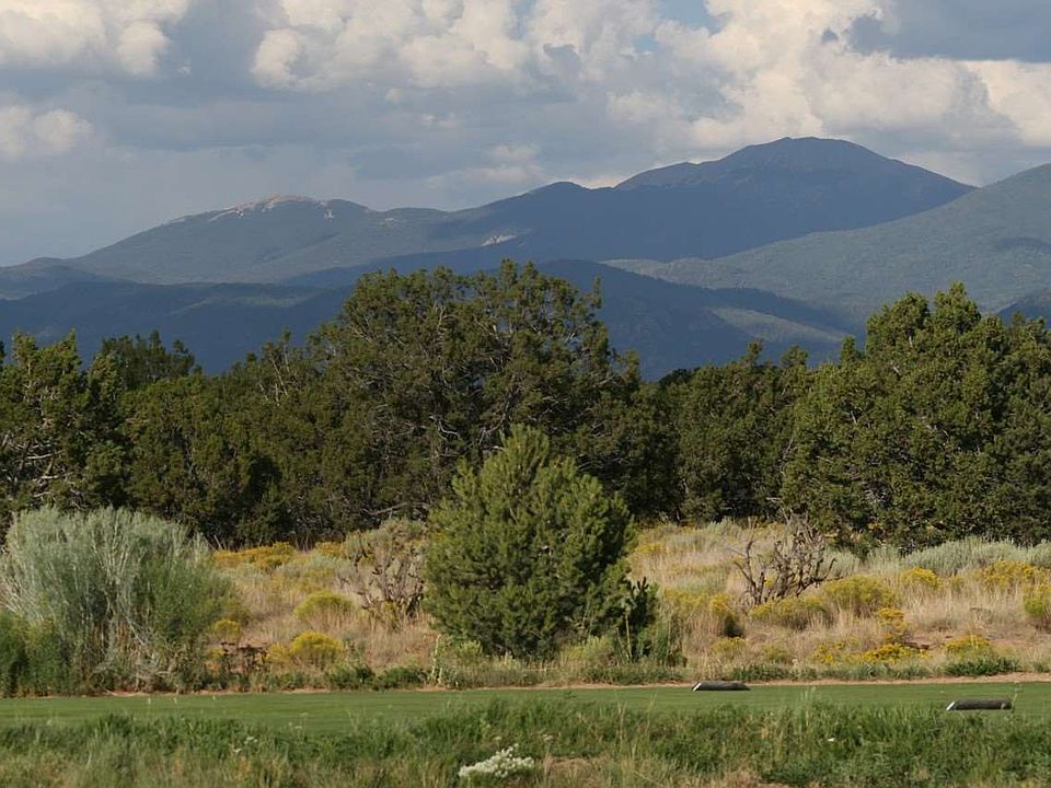 1st image of 2 Eagle Nest Cir