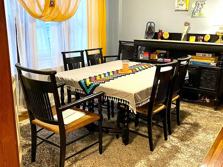 75 Grove Ave #1 — Photo 4