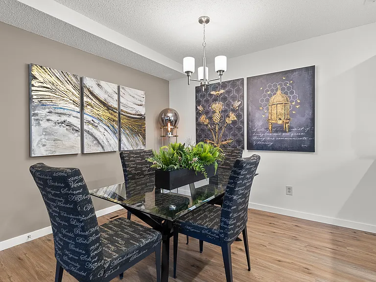 Saddlewood Townhomes — Photo 6