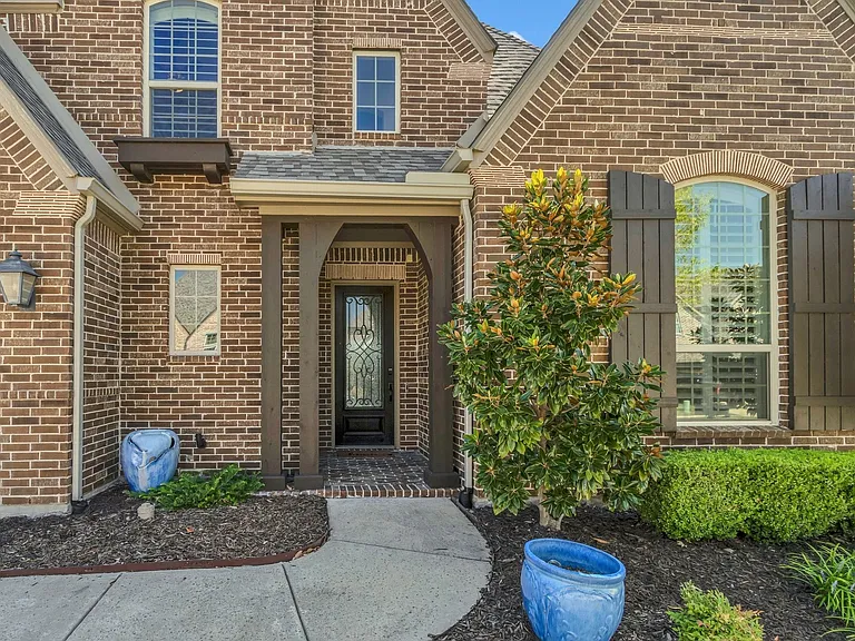2905 Vaquero Ln — Photo 2
