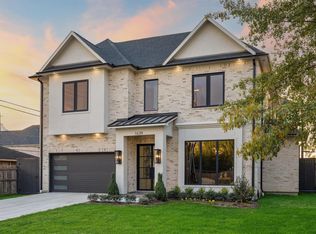 1639 Woodvine Dr, Houston, TX 77055