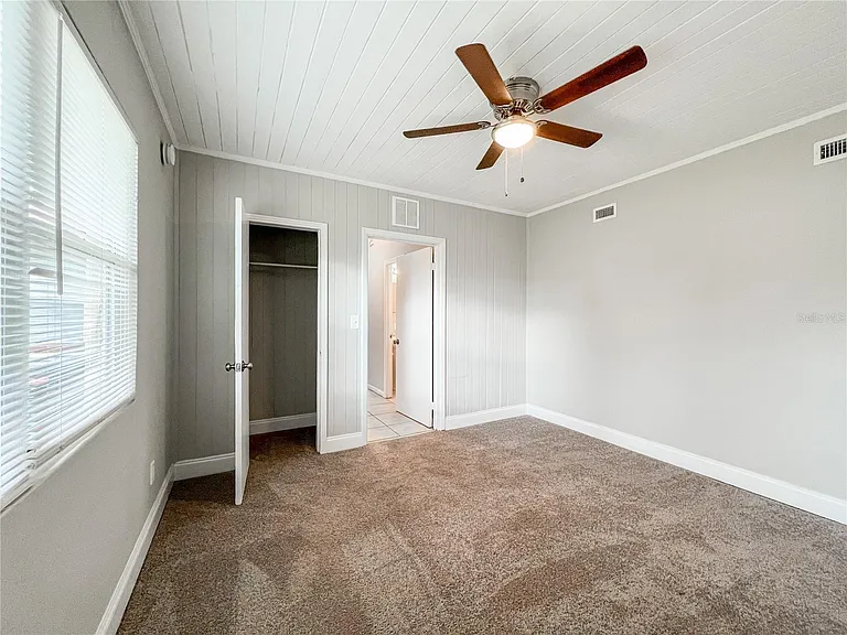 319 NW 16th Ave — Photo 58