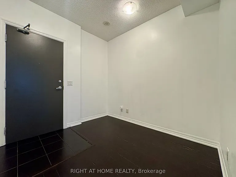 223 Webb Dr #1710 — Photo 2